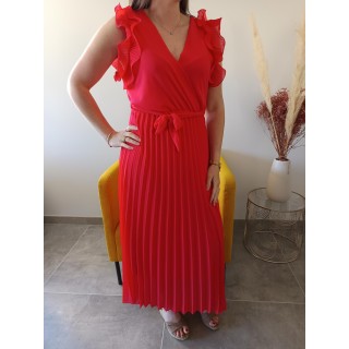 Le mannequin fait la taille 36